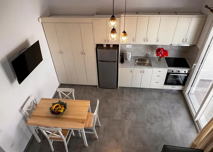 Rita's Apartamento Tínos